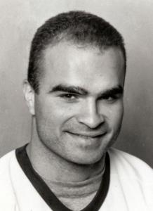 Tie Domi