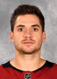 Vinnie Hinostroza